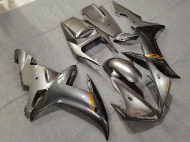 02-03 Argento Lucido & Oro R1 Carena Moto