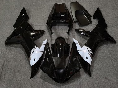 02-03 Nero Lucido Bianco & Argento R1 Carena Moto