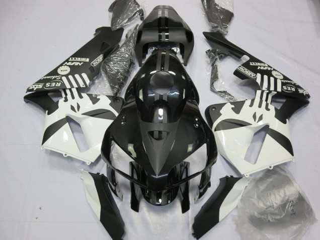 05-06 Nero Opaco & Loghi Puisher CBR600RR Carena Moto 05-06 Nero Opaco & Loghi Puisher CBR600RR Carena Moto
