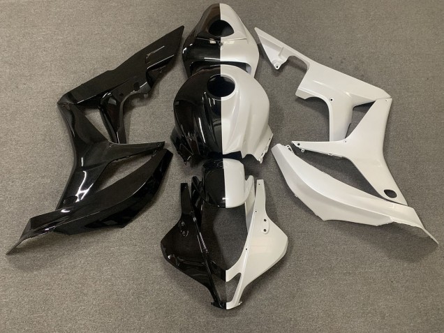 07-08 Nero Lucido/Bianco Diviso CBR600RR Carena Moto 07-08 Nero Lucido/Bianco Diviso CBR600RR Carena Moto