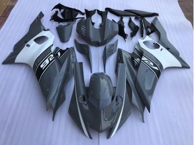 17-21 Nardo Grigio & Bianco R6 Carena Moto